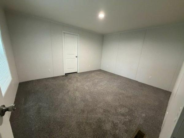 2025 Cavco Ind Velocity Mobile Home