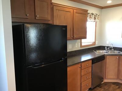 Photo 4 of 12 of home located at 7142 Turnstone Blvd Fort Wayne, IN 46818