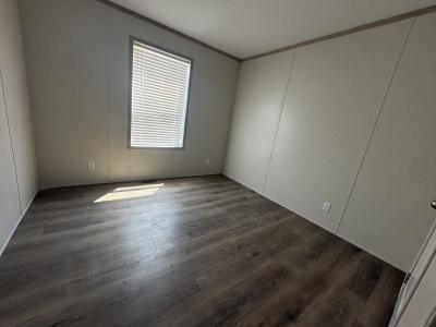 Photo 4 of 9 of home located at 37777 Joplin Dr Clinton Township, MI 48036