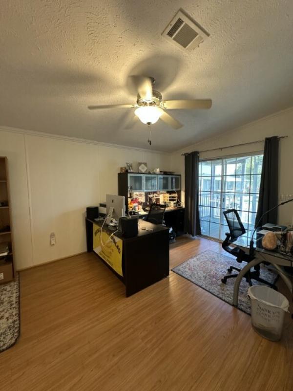 2004 Skyline Manufactured Home