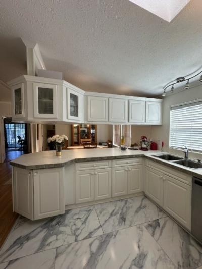 Photo 5 of 17 of home located at 4541 NW 68th St, #L08 Coconut Creek, FL 33073