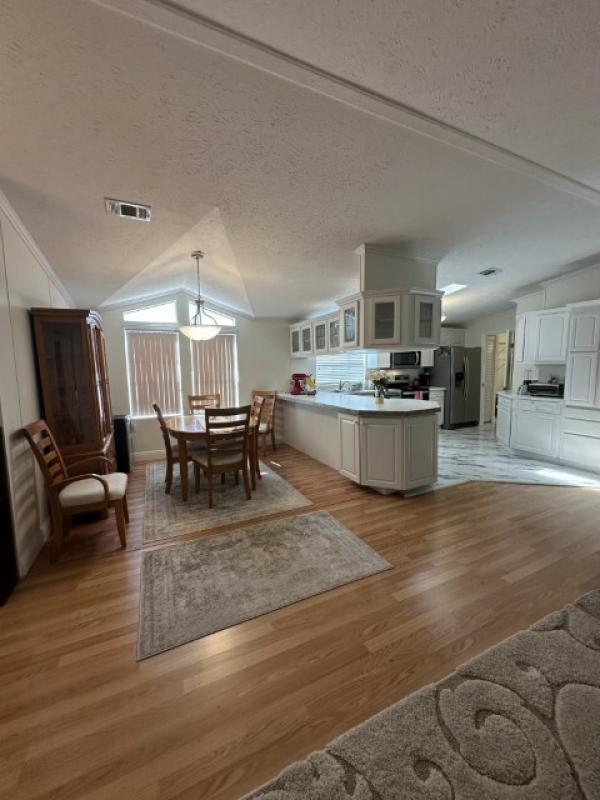 2004 Skyline Manufactured Home