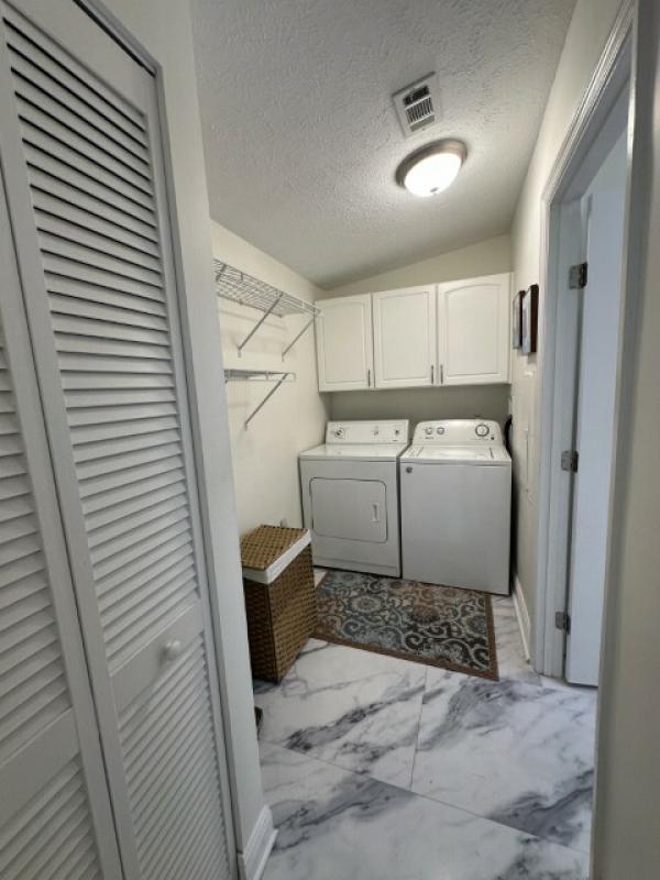 2004 Skyline Manufactured Home