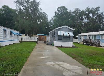 Mobile Home at 10121 SE 22nd Terr Webster, FL 33597