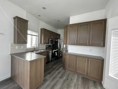 Photo 2 of 11 of home located at 16501 N El Mirage Rd Lot 547 Surprise, AZ 85378