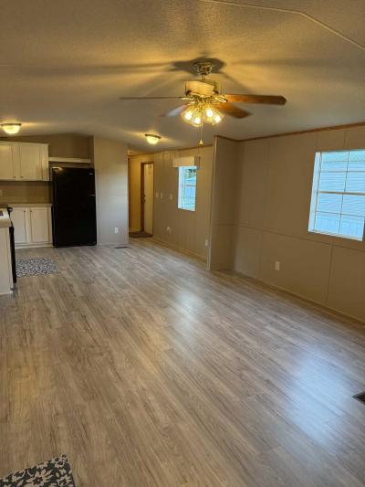 Mobile Home at 27441 Us Highway 98 Lot #11 Elberta, AL 36530