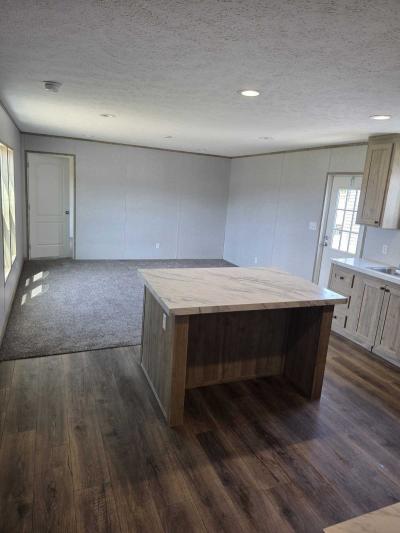 Photo 4 of 16 of home located at 175 Belcher Rd Sweetwater, TN 37874