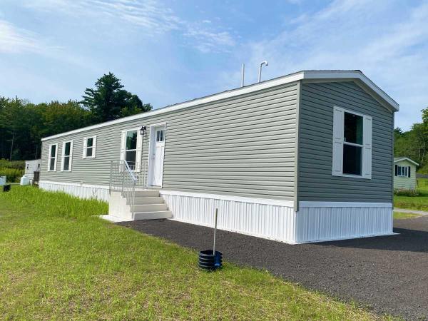 2025 Champion EP-Hoosick Manufactured Home