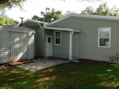 Photo 5 of 37 of home located at 38103 Overbrook Blvd. Zephyrhills, FL 33541