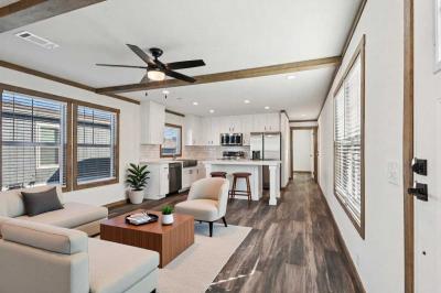 Photo 4 of 16 of home located at 1627 Swallowtail Drive Cleburne, TX 76033