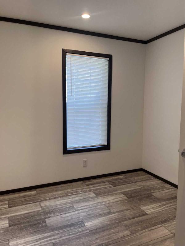 2023 Champion 1652-1 Manufactured Home