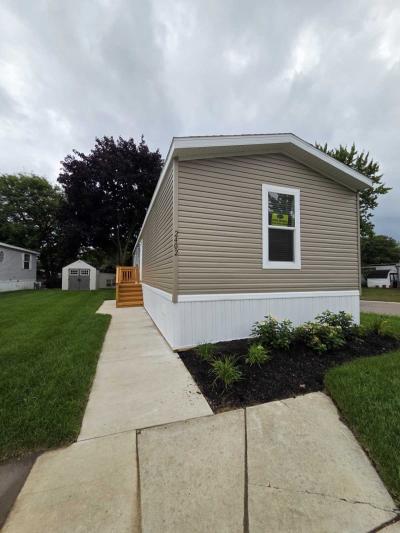 Mobile Home at 2402 Carl #81 Wixom, MI 48393