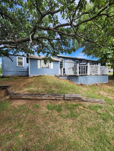 Photo 2 of 21 of home located at 3939 Teasley Ln Lot 320 Denton, TX 76210