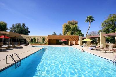 Photo 2 of 25 of home located at 2401 W. Southern Ave Tempe, AZ 85282