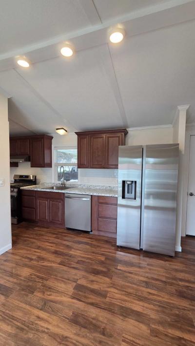 Photo 5 of 16 of home located at 27 Cypress Ln Carlisle, PA 17015