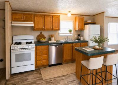 Mobile Home at Pinewood Chillicothe, Il 61523 Lot 177 Chillicothe, IL 61523