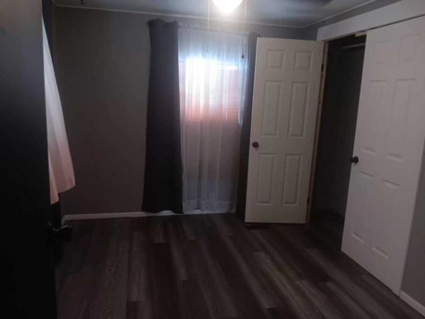 1981 Manufactured Home
