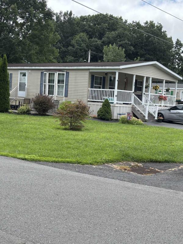 2011 Champion Manufactured Home