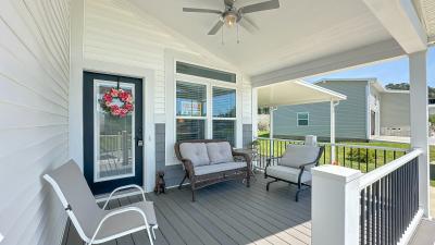 Photo 2 of 19 of home located at 444 Snead Dr Lady Lake, FL 32159