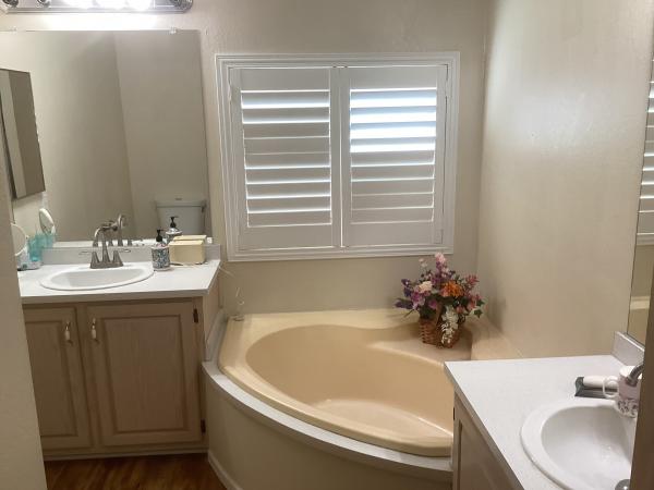 1999 Silvercrest NA Mobile Home