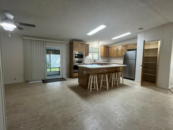 1990 Palm Harbor Mobile Home