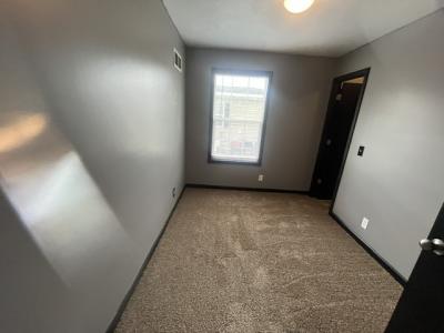 Photo 5 of 13 of home located at 4479 Rainbow Lane Flint Twp, MI 48507