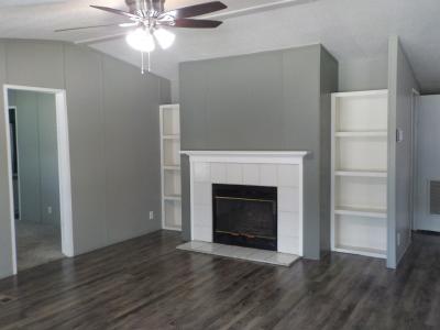 Photo 2 of 13 of home located at 11555 Culebra Road Site #443 San Antonio, TX 78253