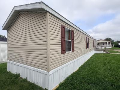 Photo 4 of 22 of home located at 319 SE Spring Park Dr. #176 Ankeny, IA 50021