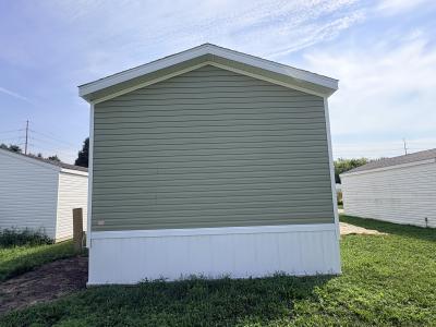 Photo 4 of 21 of home located at 1820 SE Green Park Cr. #A41 Ankeny, IA 50021