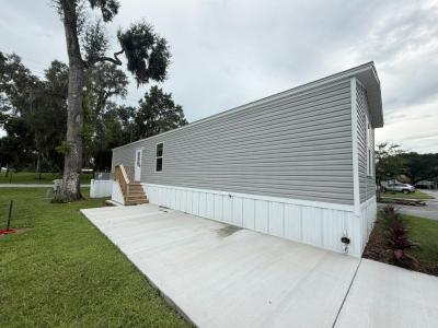 Photo 2 of 11 of home located at 8801 E Moonrise Lane Lot 45 Floral City, FL 34436