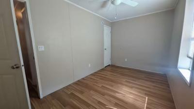 Photo 5 of 12 of home located at 11628 Harmony Ranch Lane Thonotosassa, FL 33592