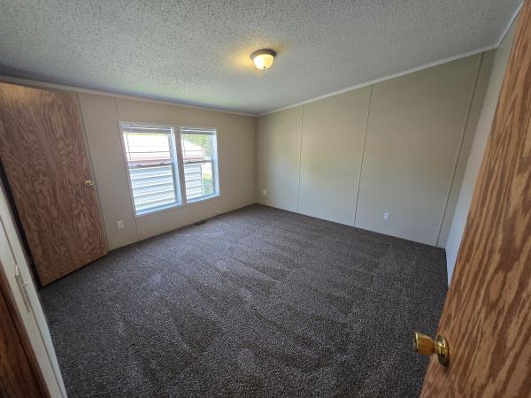 1998 Fairmont  Home