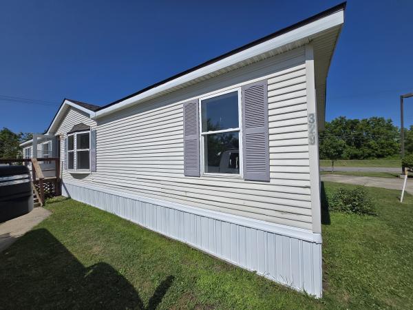 1998 Fairmont  Home