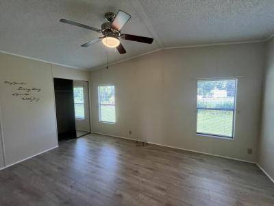 Photo 3 of 14 of home located at 1405 82nd Avenue, Site #116 Vero Beach, FL 32966