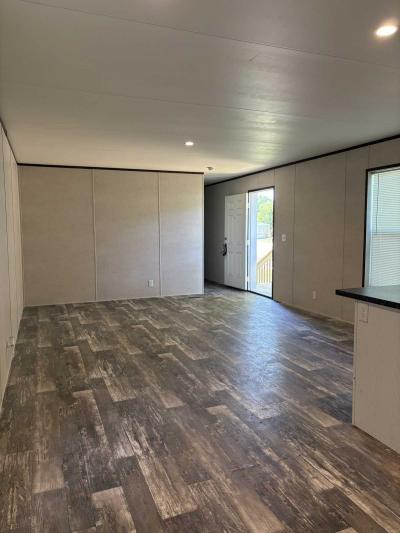 Photo 4 of 15 of home located at 1400 Cleveland Rd #11 Colona, IL 61241