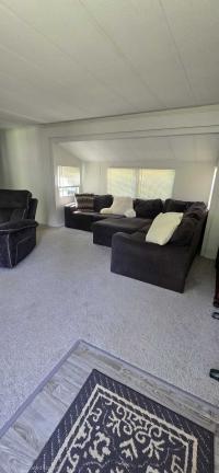 1977 Skyline Manufactured Home