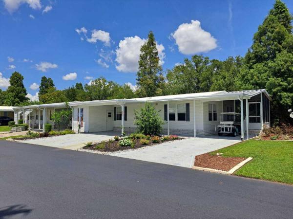 Photo 1 of 2 of home located at 405 Lake Ontario Dr Mulberry, FL 33860