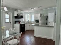 1993 Fleetwood Manufactured Home