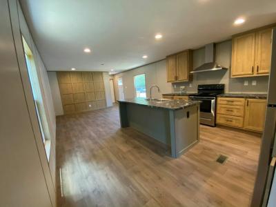 Photo 3 of 12 of home located at 2802 Potts Hollow Rd., #231 Birmingham, AL 35215