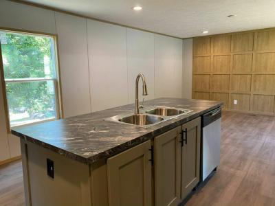 Photo 4 of 12 of home located at 2802 Potts Hollow Rd., #231 Birmingham, AL 35215