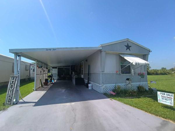 1994 FLEETWOOD Mobile Home For Sale