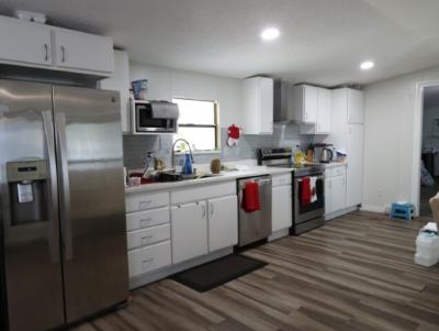 Photo 5 of 10 of home located at 2214 NW 16th Way, #462 Boynton Beach, FL 33436