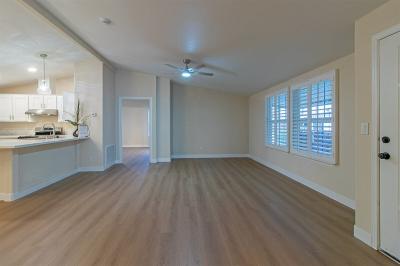 Photo 4 of 24 of home located at 6420 E. Tropicana Ave. Las Vegas, NV 89122