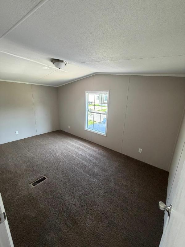 1998 Clayton Homes Inc Mobile Home For Sale