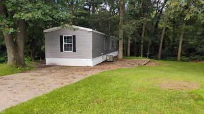 Photo 3 of 21 of home located at 12515 Bonnie Lane Lot 112 Middlebury, IN 46540