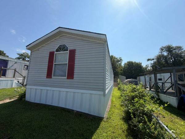 2000 Mobile Home