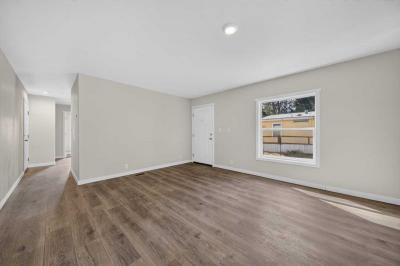 Photo 3 of 8 of home located at 35312 N Newport Hwy #229 Chattaroy, WA 99003