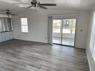 Photo 5 of 21 of home located at 7349 Ulmerton Rd. Largo, FL 33771