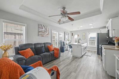 Photo 4 of 15 of home located at 250 W. Midway Dr. #2 Anaheim, CA 92805
