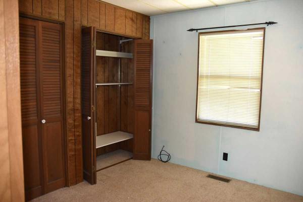 1975 LANC 2FL Mobile Home